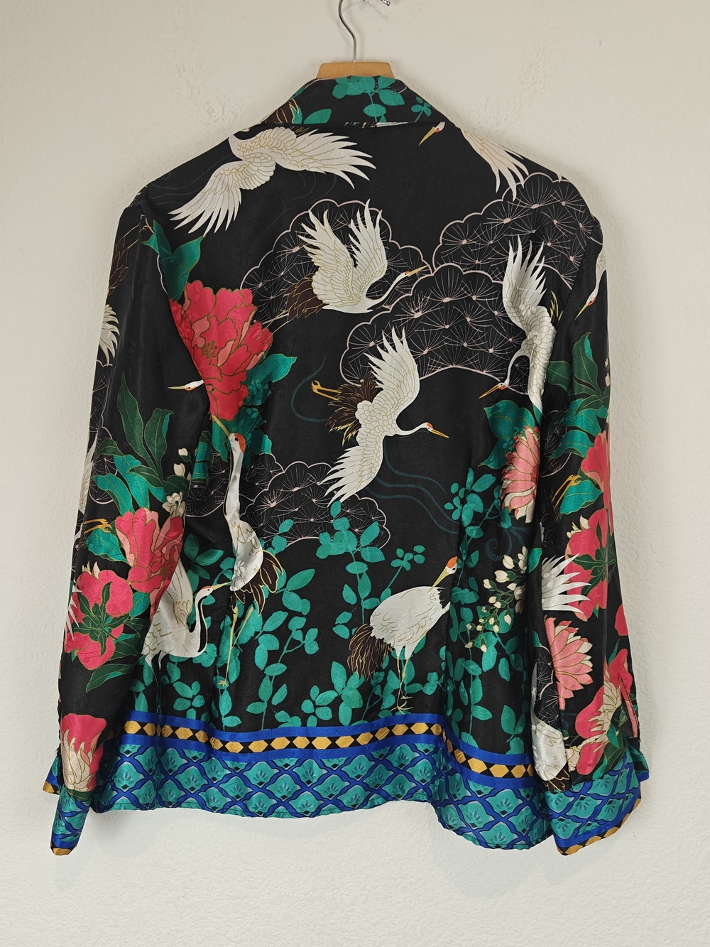 Zara Oriental Crane Satin Blouse Floral Bird Print Black Pink Green Size M - Picture 13 of 16
